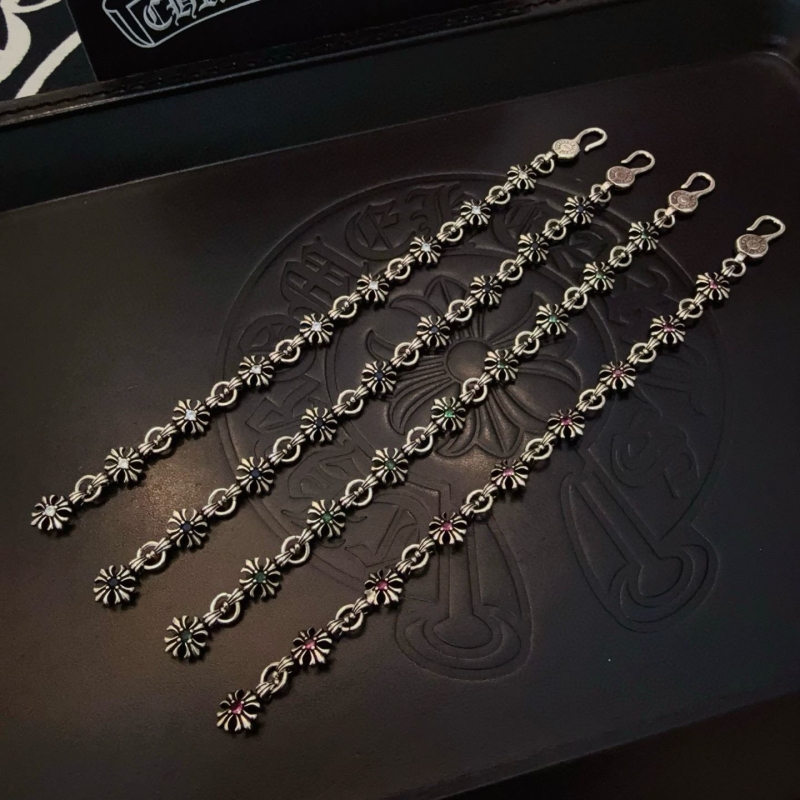 Ch*0me He**ts bracelets